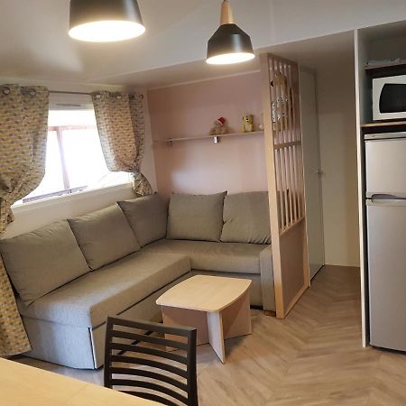 Mobil Home Maxi Confort Sur La Cote D'Azur Фрежюс Экстерьер фото